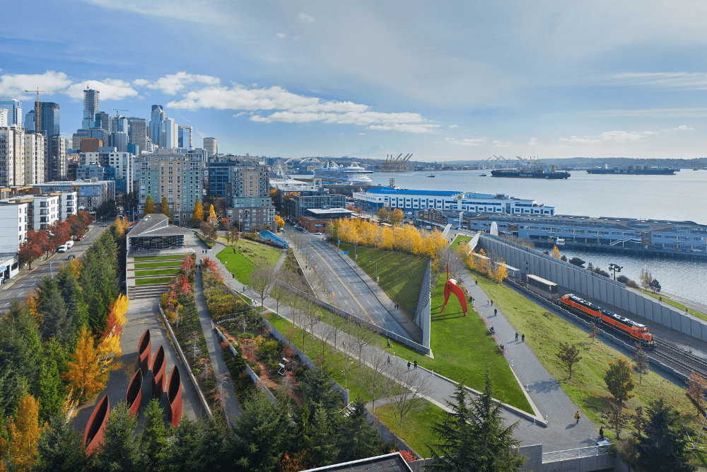 Itinerary Inspo: Seattle Waterfront Walking Tour SAM Olympic Sculpture Park PHOTO: © 2019 Benjamin Benschneider