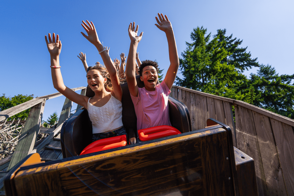 Must Visit Seattle For Tourists - Seattle Attractions - Wild Waves Theme and Water Park